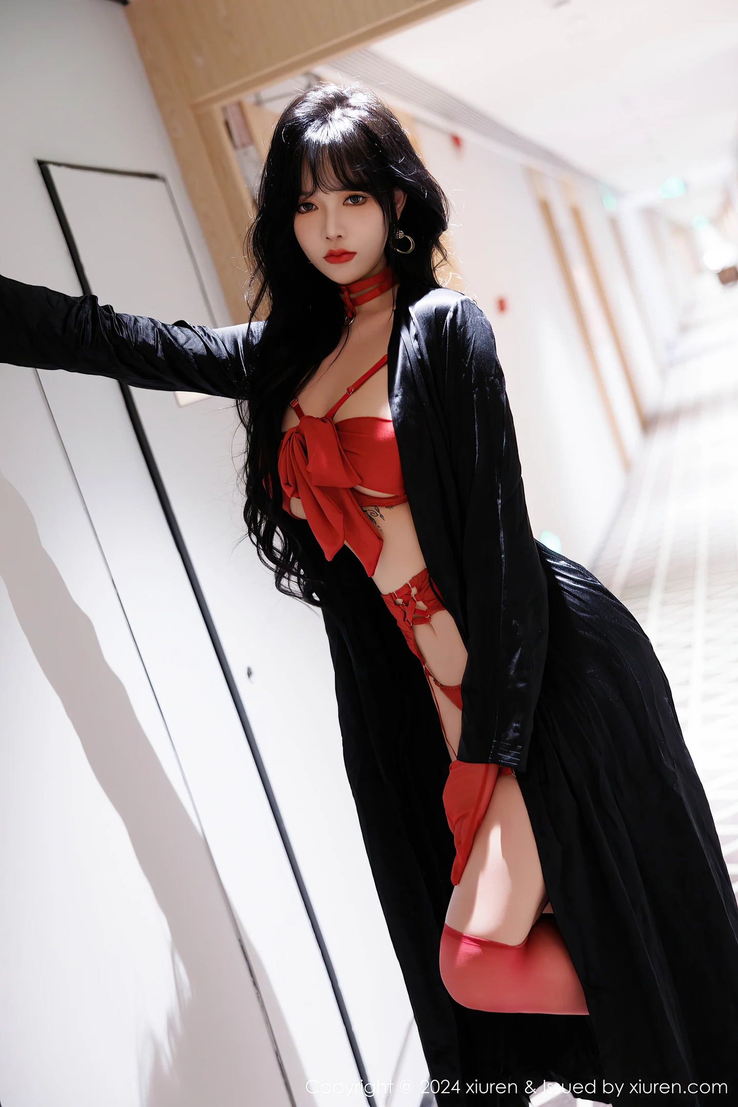 图片[5]-[XiuRen秀人网] VOL.9671 模特娜比性感红色情趣内衣配红色丝袜秀凹凸身材完美诱惑写真80P-秀人网官方网站